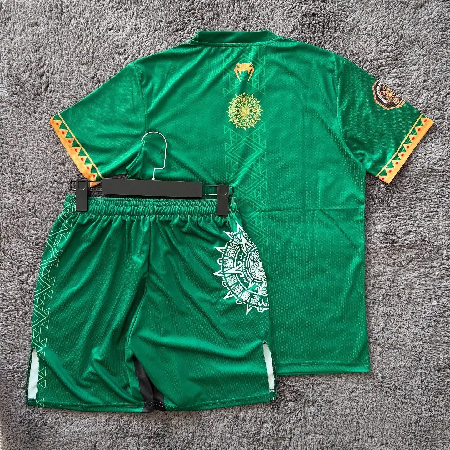 UFC New Top Fighters Fighting Match T-shirt Set, Men's and Women's Breathable Shirts, Sweating Wrestling and Running Training Cl